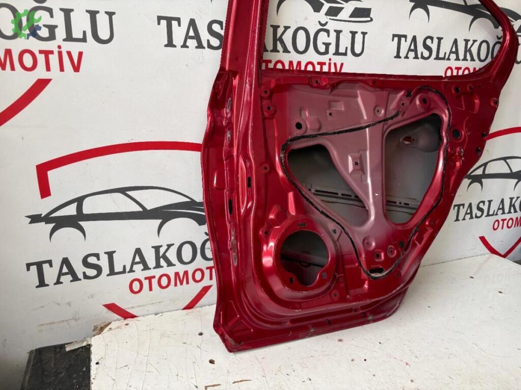 Honda City Sağ Arka Kapı çıkma parça