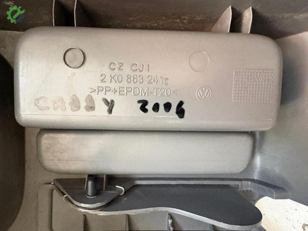 Volkswagen Caddy Orta Konsol çıkma parça