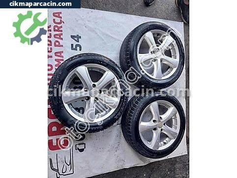 Toyota Corolla Jant çıkma parça