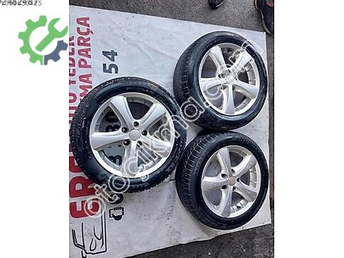 Toyota Corolla Jant çıkma parça