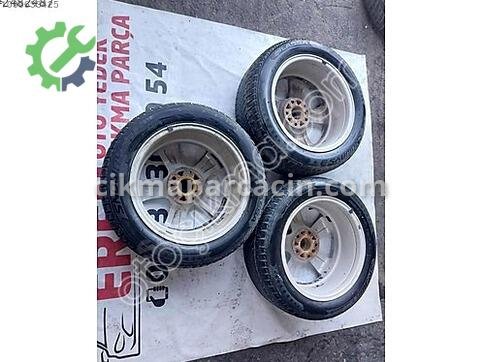 Toyota Corolla Jant çıkma parça