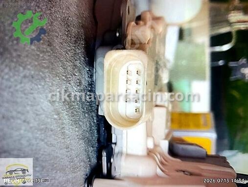 Volkswagen Passat Kapı Kilidi 3C1837015 çıkma parça