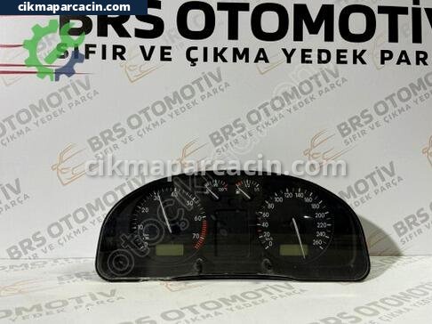 Volkswagen Passat Gösterge Paneli çıkma parça
