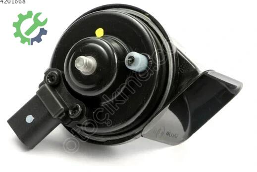 Audi Q2 Korna 3B0951223E çıkma parça