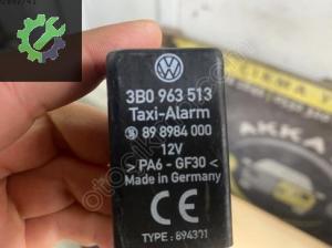 3B0963513 Transporter Taxi Alarm Kontrol ünitesi Orjinal Çıkma