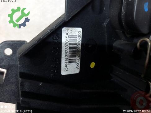 Volkswagen Caddy Kapı Kilidi 3B2837015AH çıkma parça