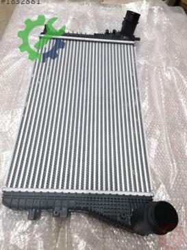 Volkswagen Scirocco Intercooler 3C0145805AM çıkma parça