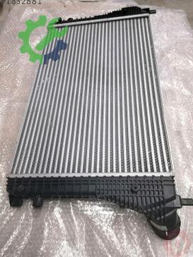 Volkswagen Scirocco Intercooler 3C0145805AM çıkma parça