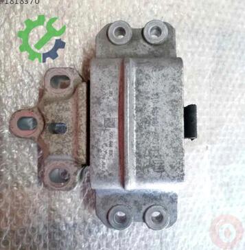 Audi Q3 3C0199555AE çıkma parça