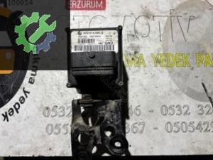 3c0.614.095.Q VW PASSAT B6 çıkma ABS beyni