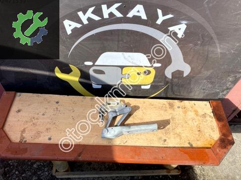 Volkswagen Passat Kaput Menteşesi 3C0823301D çıkma parça