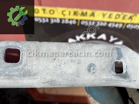 Volkswagen Passat Kaput Menteşesi 3C0823301D çıkma parça
