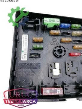 Volkswagen Passat Sigorta Kutusu 3C0937125A çıkma parça