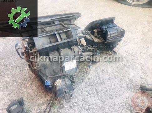 Volkswagen Passat Kalorifer Kutusu 3C1820003AM çıkma parça