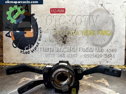 Volkswagen Passat Sinyal Kolu çıkma parça