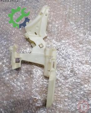 Volkswagen Passat Ön Tampon 3C8839767B çıkma parça