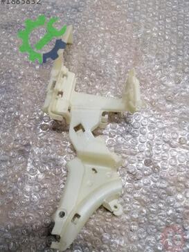 Volkswagen Passat Ön Tampon 3C8839767B çıkma parça