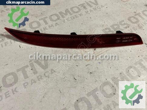 Volkswagen Passat Tampon Reflektörü çıkma parça