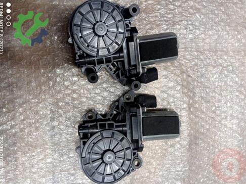 Volkswagen Touareg Kapı Kilidi 3EB837060A çıkma parça