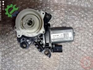 Kapı Kilidi Volkswagen Touareg 2022 Çıkma 3EB837060A