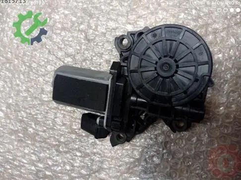 Volkswagen Touareg Kapı Kilidi 3EB837060A çıkma parça