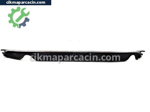 Volkswagen Passat Ön Cam Izgarası çıkma parça