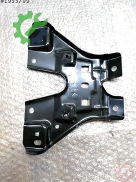 Volkswagen Passat Tampon Izgara Çıtası 3G0805567A çıkma parça
