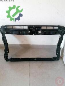 Volkswagen Passat 2022 Çıkma Ön Panel 3G0805588AD
