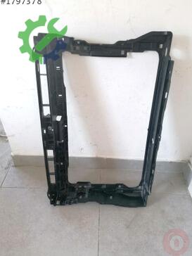 Volkswagen Passat Ön Panel 3G0805588AD çıkma parça