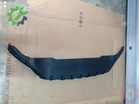 Volkswagen Passat Spoiler 3G0805903J çıkma parça