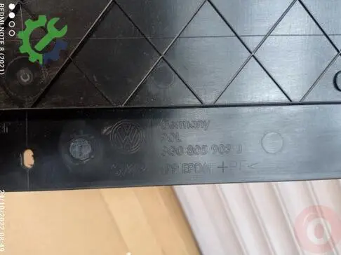 Volkswagen Passat Spoiler 3G0805903J çıkma parça