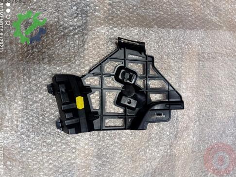 Volkswagen Passat Far Braketi 3G0807177F çıkma parça