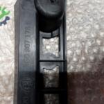 Çıkma Volkswagen Passat Tampon Braketi 3G0807178E