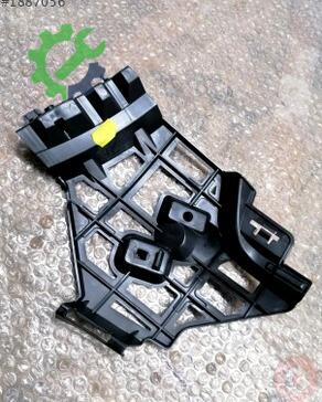 Volkswagen Passat Motor Braketi 3G0807178F çıkma parça