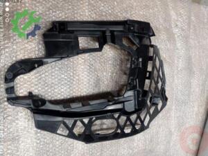 Volkswagen Passat Tampon Braketi 3G0807178G Sökme Çıkma