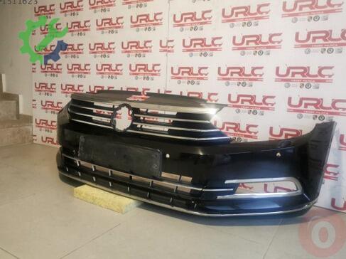 Volkswagen Passat Ön Tampon 3G0807217F çıkma parça