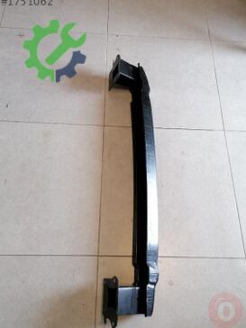 Volkswagen Passat Tampon Demiri 3G0807305E çıkma parça