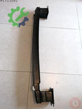 Volkswagen Passat Tampon Demiri 3G0807305E çıkma parça