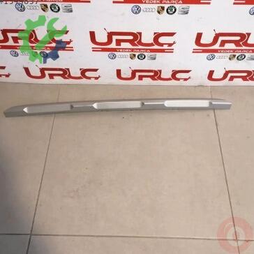 Volkswagen Passat Tampon Izgara Çıtası 3G0807568A çıkma parça
