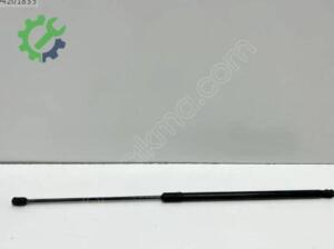 Volkswagen Golf 2025 Kaput Çıkma - 3G0823359A