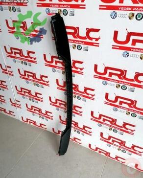 Volkswagen Passat Spoiler 3G0827952A çıkma parça