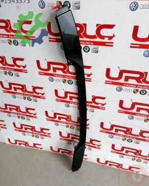 Volkswagen Passat Spoiler 3G0827952A çıkma parça