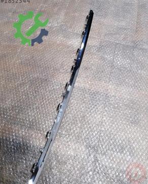 Volkswagen Passat Tampon Izgara Çıtası 3G0853245D çıkma parça