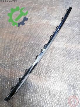 Volkswagen Passat Tampon Izgara Çıtası 3G0853245D çıkma parça