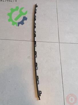Volkswagen Passat Tampon Izgara Çıtası 3G0853245G çıkma parça