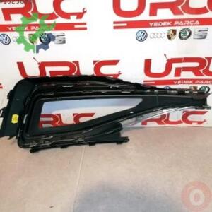 Volkswagen Passat Sis Farı Çerçevesi 3G0853665P Sökme Çıkma