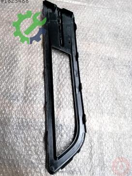 Volkswagen Passat Sis Farı Çerçevesi 3G0853666A çıkma parça