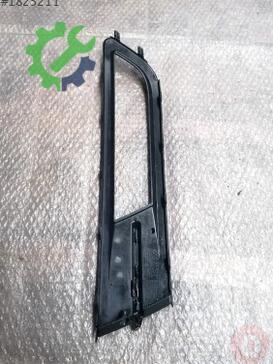 Volkswagen Passat Sis Farı Çerçevesi 3G0853665A çıkma parça