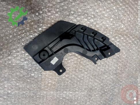 Volkswagen Passat Çamurluk 3G0854858 çıkma parça