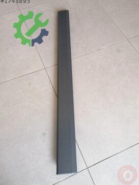 Volkswagen Passat Kapı Çıtası 3G0854899C çıkma parça